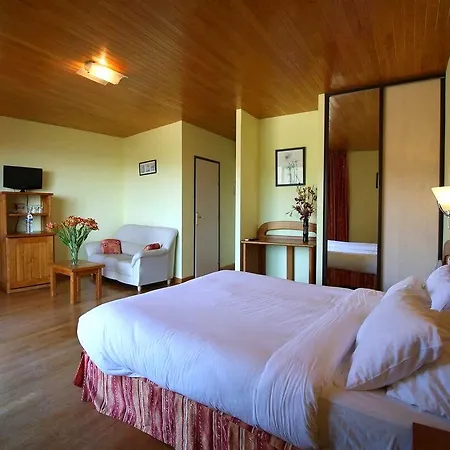 Logis Hotel-restaurant La Mere Biquette Saint-Pons (Ardeche)