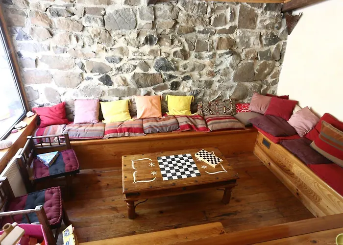 Logis Hotel-restaurant La Mere Biquette 3*