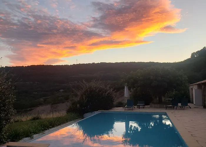ホテル Logis Hotel-restaurant La Mere Biquette Saint-Pons