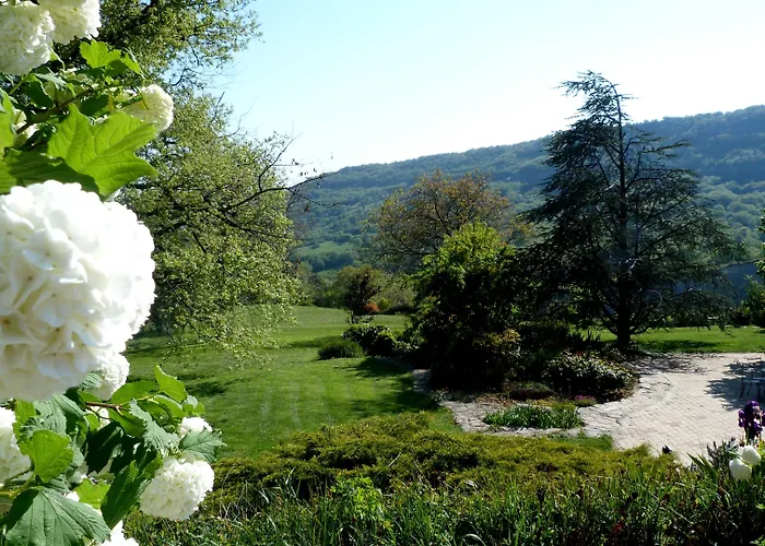 Logis Hotel-restaurant La Mere Biquette 3* Saint-Pons