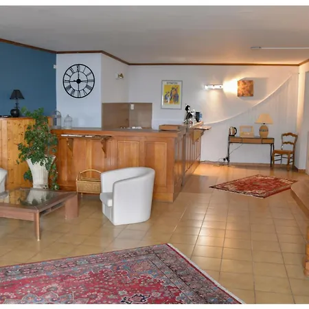 Logis Hotel-restaurant La Mere Biquette 3*