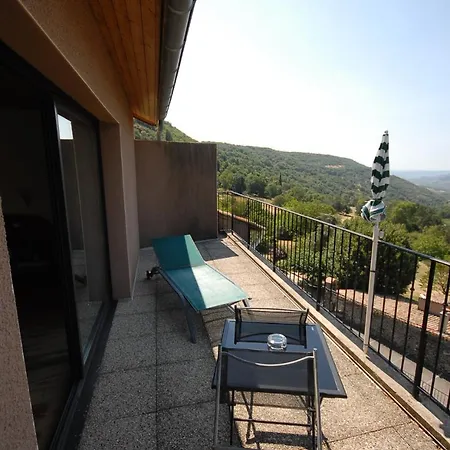 Logis Hotel-restaurant La Mere Biquette Hotel Saint-Pons (Ardeche)