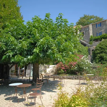 Logis Hotel-restaurant La Mere Biquette 3* Saint-Pons (Ardeche)
