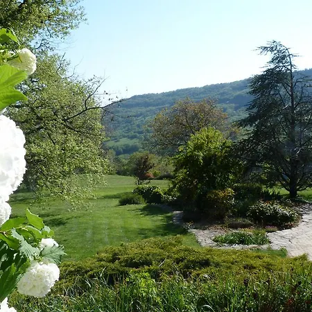 Logis Hotel-restaurant La Mere Biquette Hotel